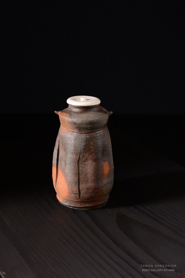 Bizen Pottery